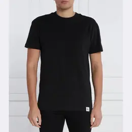 Calvin Klein: Чёрная футболка 