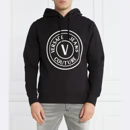 Versace: Чёрная толстовка 