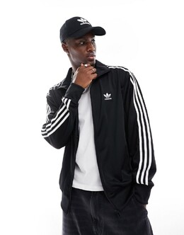 Adidas: Чёрная куртка 
