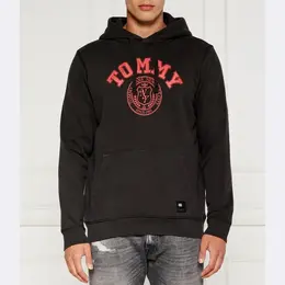 Tommy Hilfiger: Чёрная толстовка 