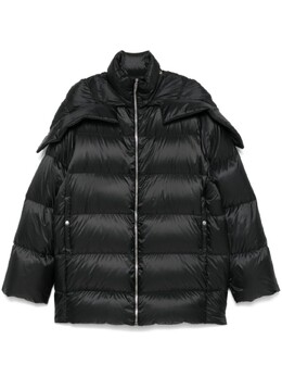 Moncler: Чёрное пальто 