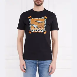 BOSS: Чёрная футболка 