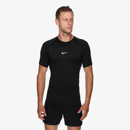 Nike: Чёрная футболка  Dri FIT