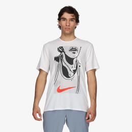 Nike: Белая футболка 