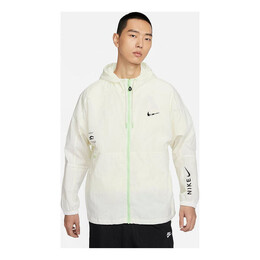 Nike: Спортивная куртка 