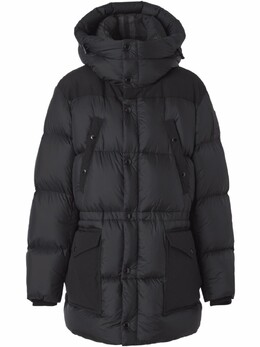 Burberry: Чёрный пуховик 