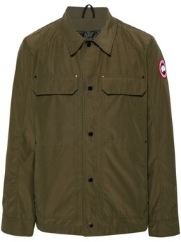 Canada Goose: Зелёная куртка 