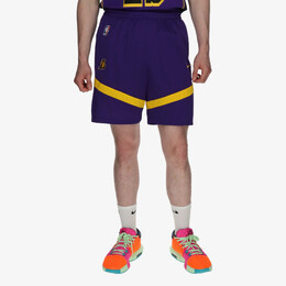 Nike: Фиолетовые шорты 