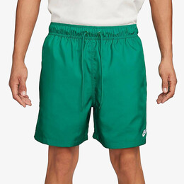 Nike: Короткие шорты  Club