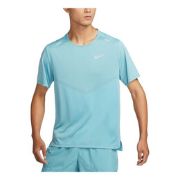 Nike: Светлая футболка  Dri FIT