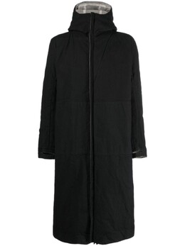 Boris Bidjan Saberi: Чёрный пуховик 