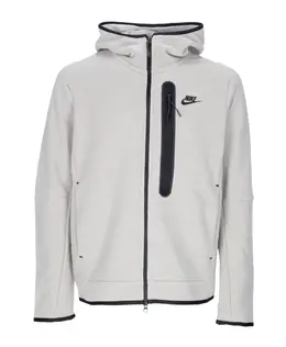 Nike: Зимняя толстовка 