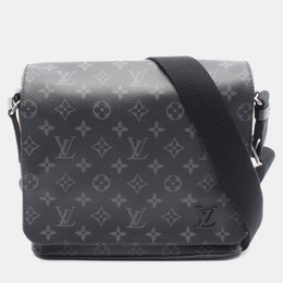 Louis Vuitton: Чёрная сумка через плечо 