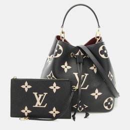 Louis Vuitton: Чёрная сумка 