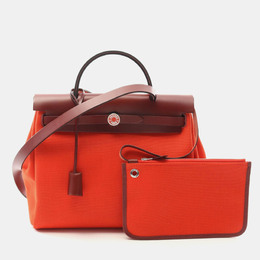 Hermes: Красная сумка 