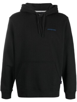 Patagonia: Чёрная толстовка 