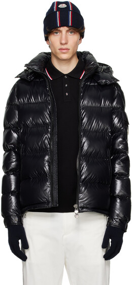 Moncler: Чёрная куртка  Maya