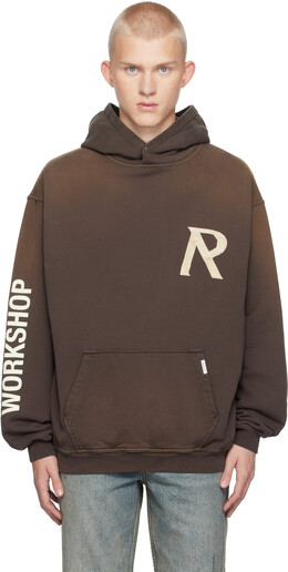Represent: Коричневая толстовка 