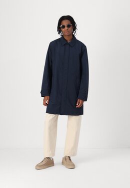 Tommy Hilfiger: Классическое пальто 