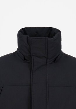 Alpha Industries: Чёрный пуховик 
