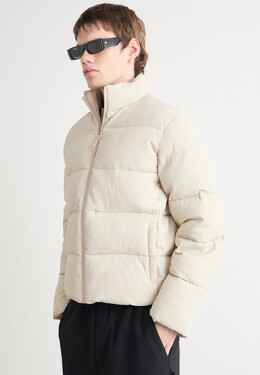 Calvin Klein: Зимний пуховик 