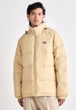 Tommy Jeans: Зимний пуховик 