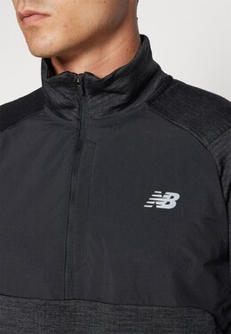 New Balance: Футболка с длинным рукавом 