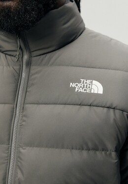 The North Face: Серый пуховик  Aconcagua