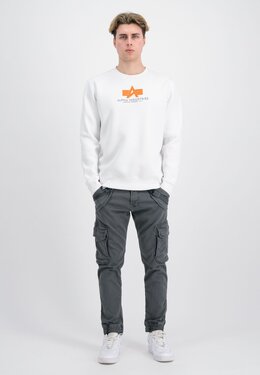 Alpha Industries: Белая толстовка 