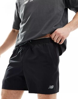 New Balance: Чёрные шорты 
