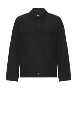 Canada Goose: Чёрное пальто 