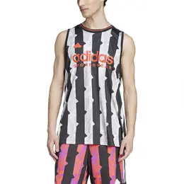 Adidas: Футболка  Tiro