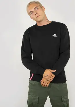 Alpha Industries: Чёрная толстовка 