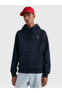 Tommy Hilfiger: Тёмная толстовка 