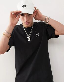 Adidas Originals: Чёрная футболка 