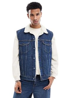 Levi's: Тёмный жилет 