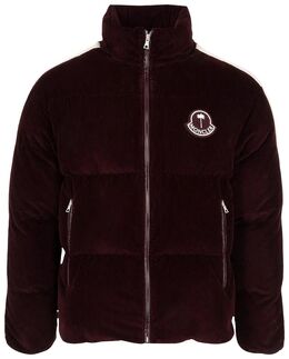 Moncler: Фиолетовая куртка 