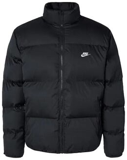 Nike: Чёрная куртка  Sportswear Club