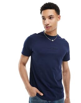 Fred Perry: Футболка с вышивкой 
