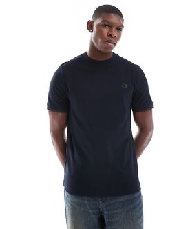 Fred Perry: Тёмная футболка 