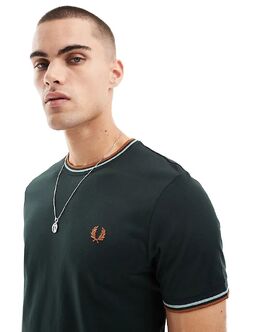 Fred Perry: Зелёная футболка 