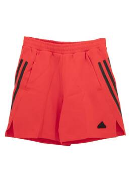 Adidas: Красные шорты 