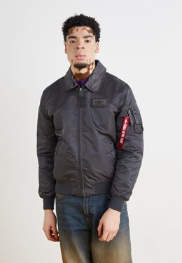 Alpha Industries: Серая куртка 
