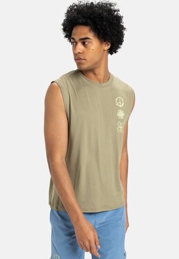 Quiksilver: Футболка цвета хаки 