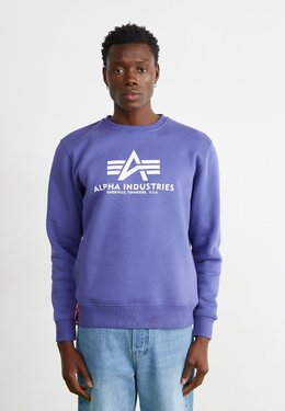 Alpha Industries: Тёмная толстовка 
