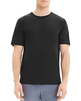 Theory: Чёрная футболка 