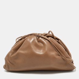 Bottega Veneta: Коричневая сумка  Pouch
