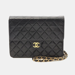 Chanel: Чёрная сумка 