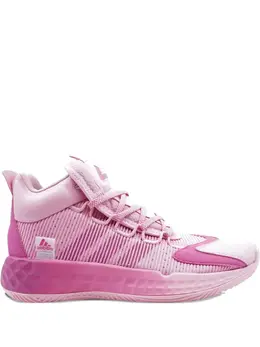 adidas: Розовые кроссовки  Boost