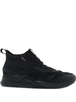 Reebok: Чёрные кроссовки  Nano